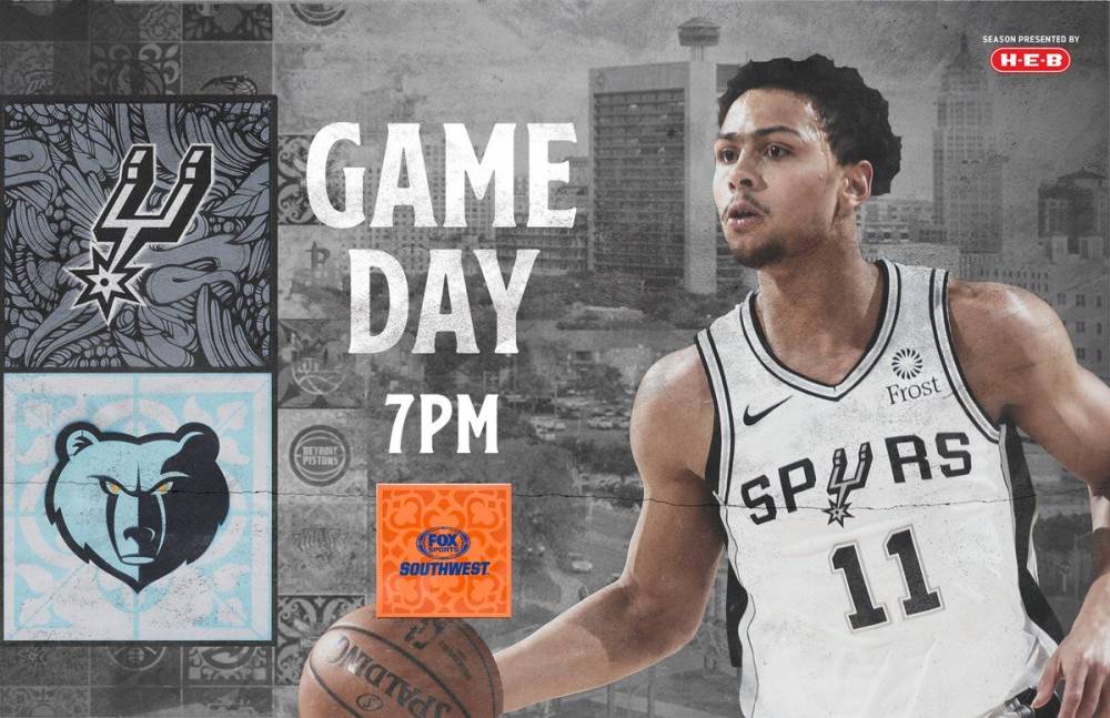 她不仅展示 她不仅展示